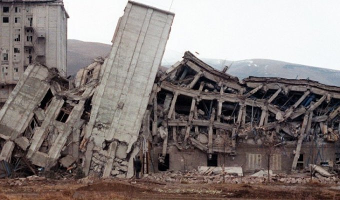 Спитакская беда: Как землетрясение в Армении унесло 25 тысяч жизней