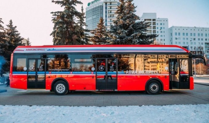 «Группа ГАЗ» поставила электробус в Тюмень (6 фото)