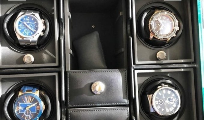 Стоимость элитных часов, которые обнаружили у замгубернатора Ростовской области Сергея Сидаша (2 фото)