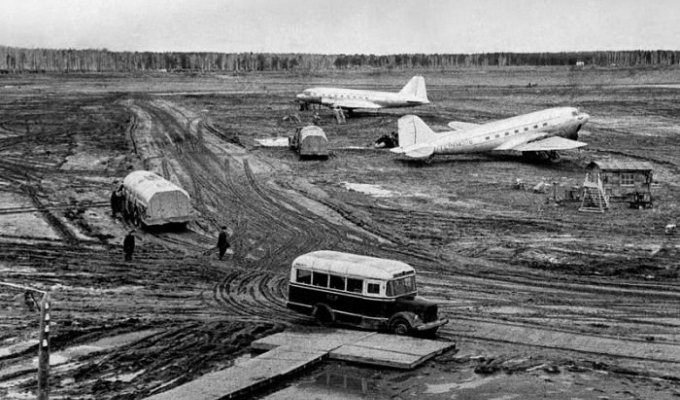 История аэропорта Толмачево (Новосибирск) (29 фото+текст)