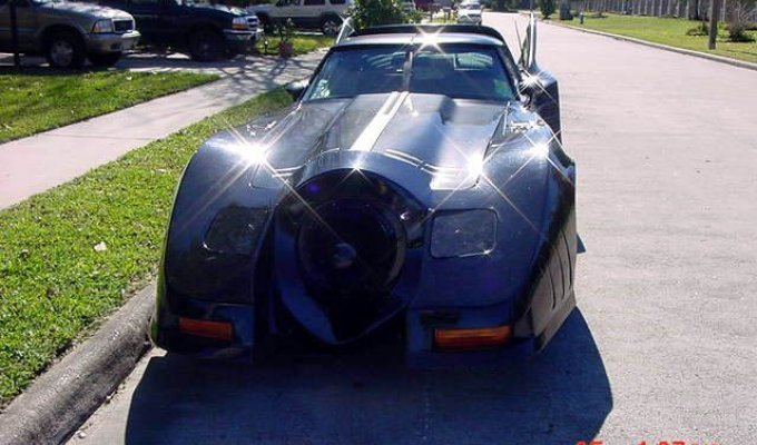 Машина Бэтман образца 1989г. (12 фотографий)