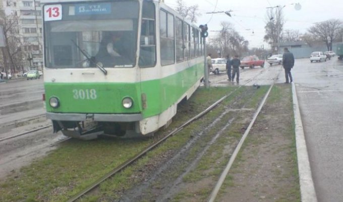 Трамвай в Ташкенте приехал (3 фотографии)