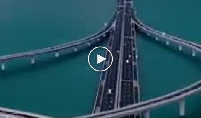 Как китайцы могут строить такие мосты