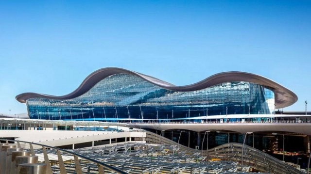 В Абу-Даби открывается один из крупнейших аэровокзальных комплексов в мире (4 фото)