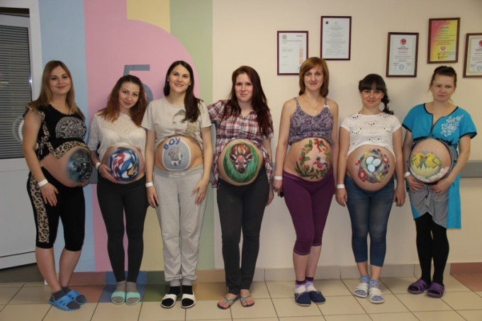 В Набережных Челнах прошёл боди-арт фестиваль беременных (36 фото)