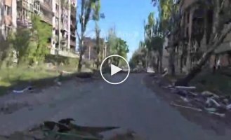 Бахмут, город-призрак, спустя почти год после российского «освобождения»