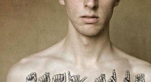 Галерея нестандартных и интересных татуировок (30 фото)