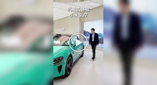 The head of Xiaomi personally presented the SU7 Max electric car
