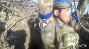 Кадры украинских солдат бригады Кара-Даг зачищающих российские окопы. Запорожье