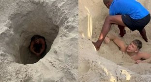 Турист вырыл яму на пляже Копакабана и оказался в песчаной ловушке (7 фото + 1 видео)