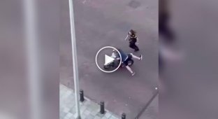 Невдала спроба співробітниці поліції затримати порушника