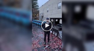 Новогодний поезд от рукастого бати