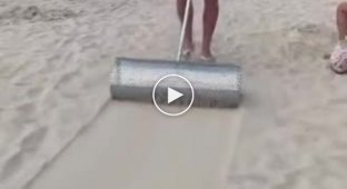 Как чистят песок на пляжах