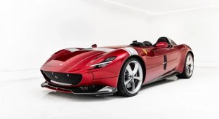 Один из 129 существующих Ferrari Monza SP1 выставят на торги (40 фото)