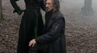 Eva Green in the image of Milady, and Vincent Cassel - Athos: the new film "Three Musketeers" (2 photos)
