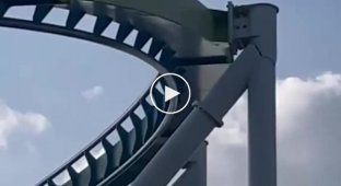 Amusement park attraction had to be closed after a guest noticed a terrible crack