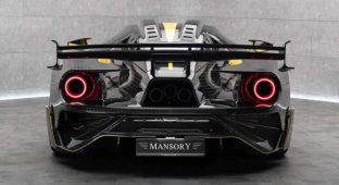 Ателье Mansory построило экстремальный Ford GT для продвижения бренда одежды (18 фото)