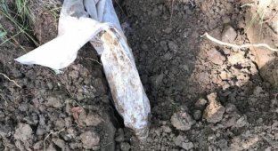 В Дагестане найден схрон с оружием (4 фото)