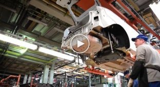 Процесс сборки автомобиля Lada Xray