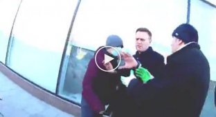 Нападения на Навального в Москве