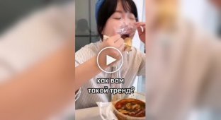 Азиаты придумали новый способ похудения: есть еду через пакеты