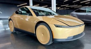 Первый серийный электрокар без руля и педалей от Tesla Cybercab (3 фото + видео)