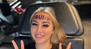 Trump on her forehead: a model got a tattoo in honor of the former US president (4 photos + 1 video)