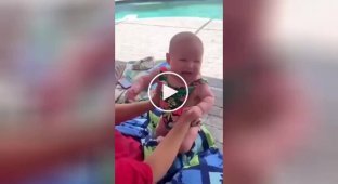 Сырная магия: мамы нашли необычный способ успокоить младенцев