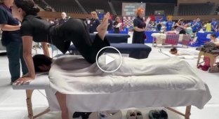 В Японии прошел мировой чемпионат по массажу, собравший мастеров из десятков стран