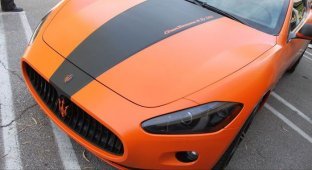 Maserati GranTurismo S затянули в оранжевую пленку в DBX (28 фото + видео)