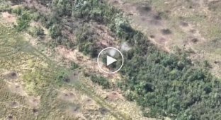 Ukrainian FPV drones attack Russian armored vehicles in Donetsk region
