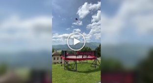 Чому жінки живуть довше за чоловіків