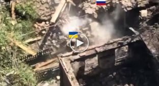 Ukrainian defenders destroyed enemy manpower by dropping ammunition from UAVs and using kamikaze drones