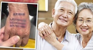 Тату-салон в Китае предлагает бесплатные услуги людям с болезнью Альцгеймера (3 фото)