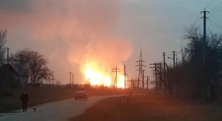 Взрыв на магистральном газопроводе Уренгой-Помары-Ужгород (2 фото + 3 видео)