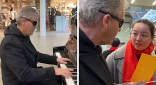 Tourists from China threatened London pianist with “prosecution” (8 photos + 1 video)