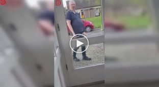 Опасная вспышка агрессии: на тихой улице появляется «человек с палкой»