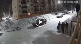 In Russia, a guy fell from a canopy while trying to get into the entrance