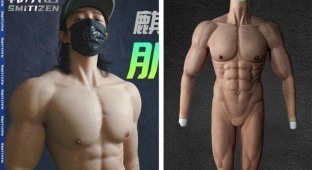 Реалистичный костюм с мускулистым телом (4 фото)