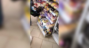 A drunken Russian occupier scolds shoppers at a store in Cheboksary, Russia.