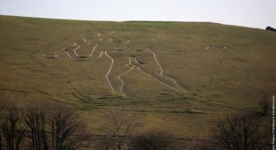 Геоглиф «Великан Серн-Аббас» (4 фото)