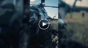 Украинская военная разведка (ГУР) делится кадрами российского пилота, передавшего Украине вертолет Ми-8