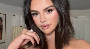 Fans hate Selena Gomez for deceiving them in photos (2 photos)