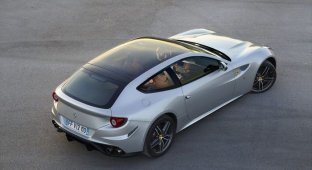 Ferrari FF получил панорамную крышу (6 фото)