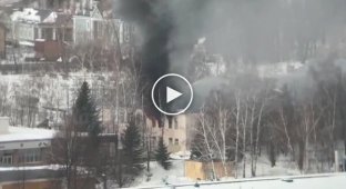The barracks of a tank school are on fire in Kazan, Russia.