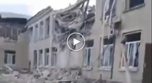 A selection of videos of rocket attacks, shelling in Ukraine. Issue 58