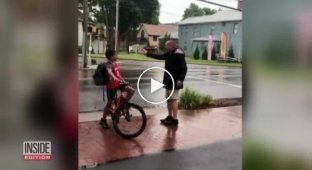 Мужчина поругался с 11-летним мальчиком и столкнул его с велосипеда