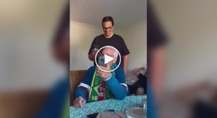 A man made a surprise for his elderly father