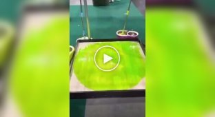 Efficient centrifuge mop