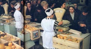 How and what they traded in the Soviet years (52 photos)